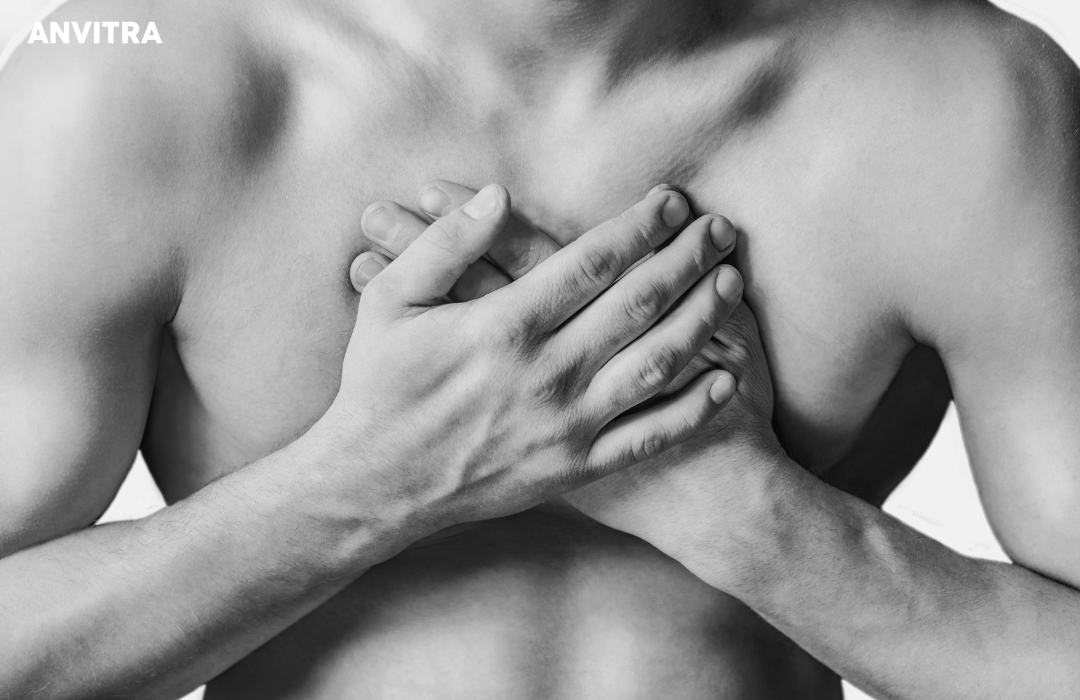 Cơ ở thành ngực bị căng hoặc bị kéo có thể gây đau xương ngực
