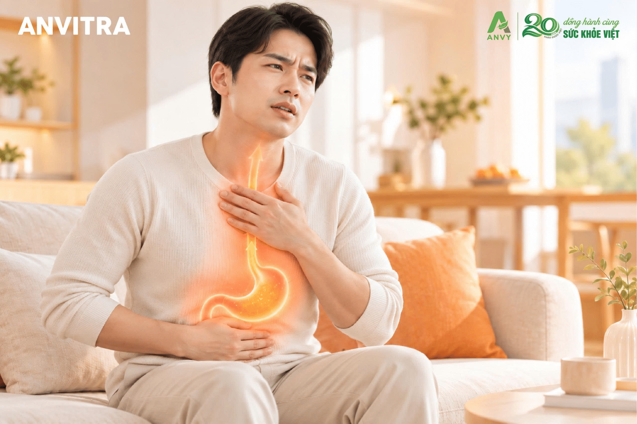 Trào ngược dịch vị axit có thể gây cảm giác tức ngực và khó thở do dạ dày.