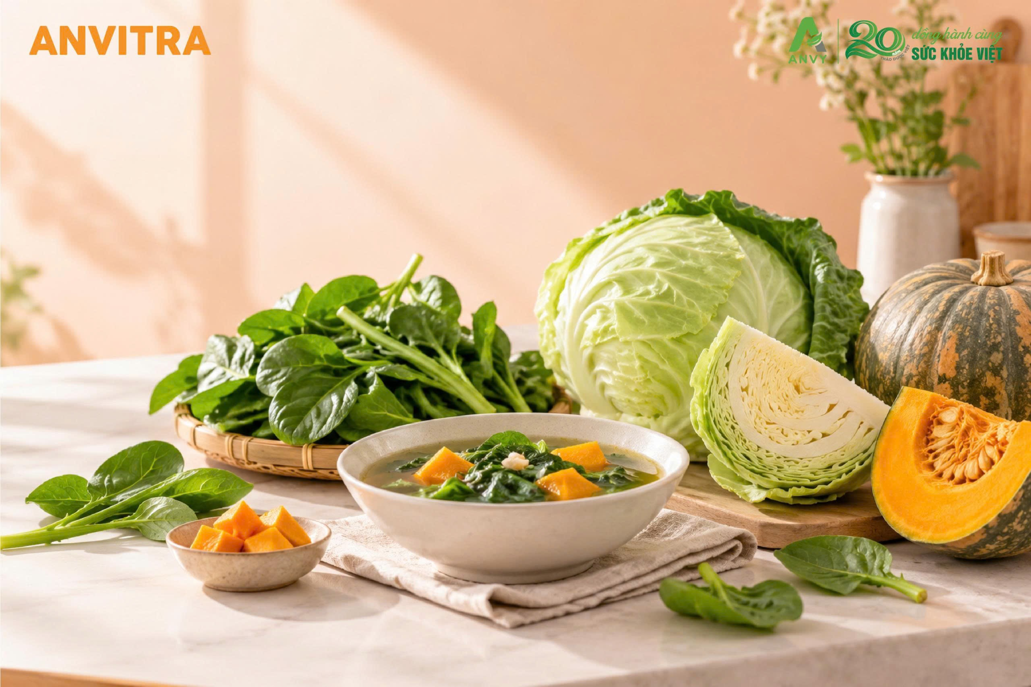 Các loại rau giàu chất nhầy và xơ hòa tan giúp vỗ về niêm mạc tiêu hóa.